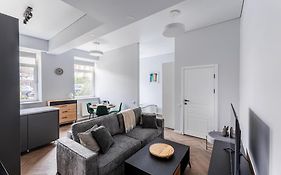 Modern Flat In Old Town Kaunas - Parking & Self Check-In